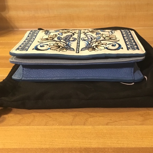 ❌SOLD❌ Brighton Bella Capri Mini Organizer - Picture 8 of 8